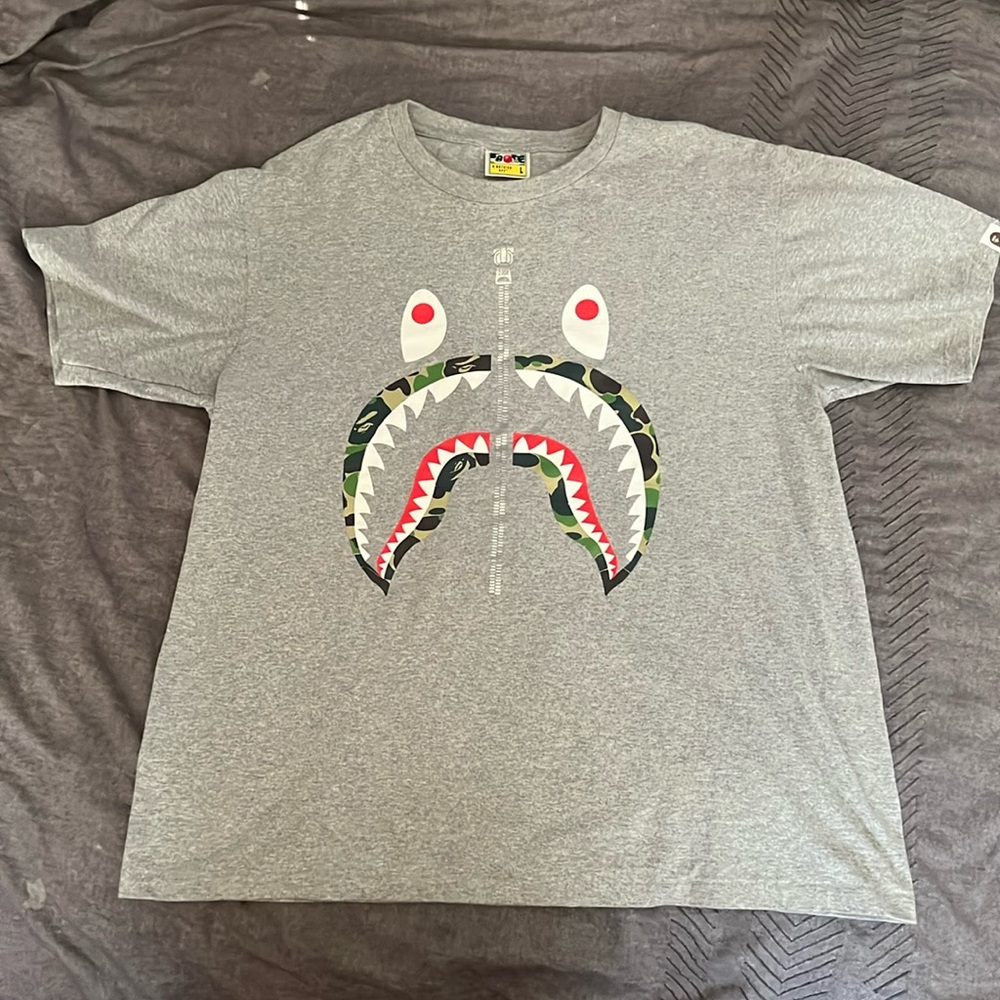 Original BAPE gray zipper shark Logo NWOT